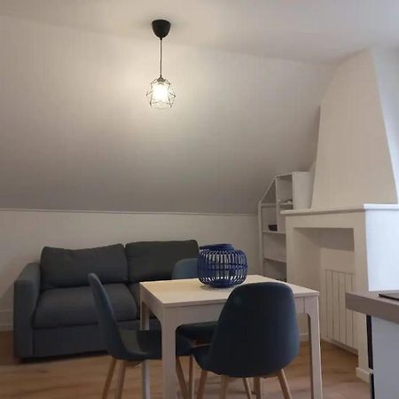 Le Montjoux, Appartement Calme, Toutes Commodites Besançon Exteriör bild