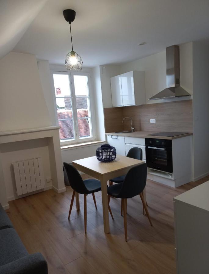Le Montjoux, Appartement Calme, Toutes Commodites Besançon Exteriör bild